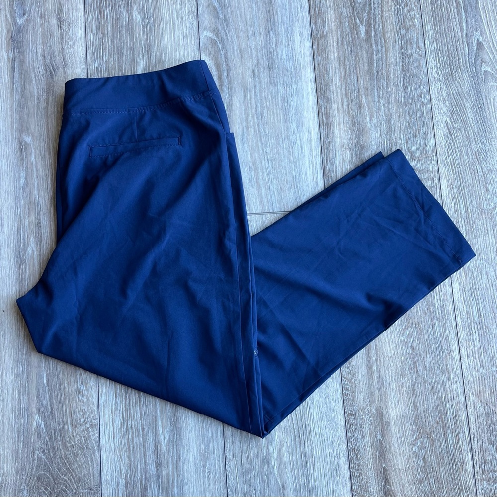 Zenergy By Chicos Size 2 Large Lightweight Pull On Crop Pants pockets Navy 12R